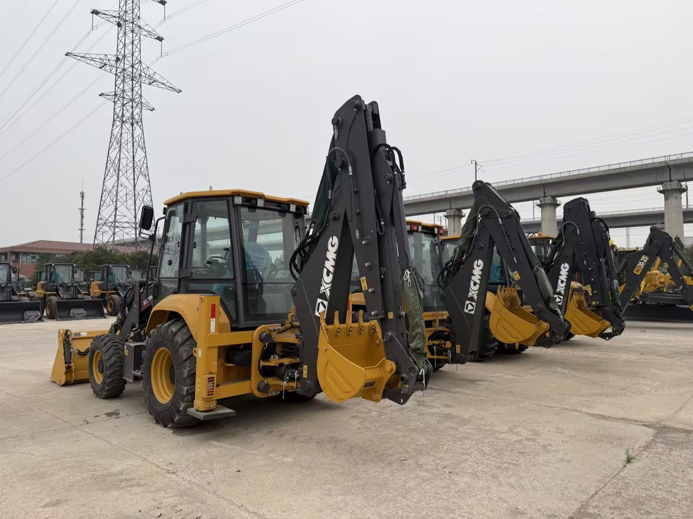 XCMG Backhoe Loader